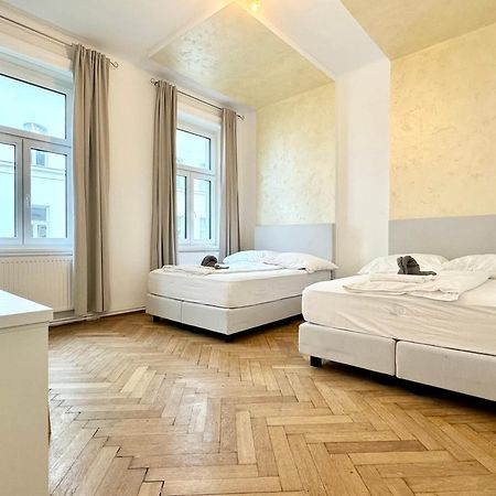 Luxury Apartment At Famous Vienna Kutschkermarkt Exterior foto